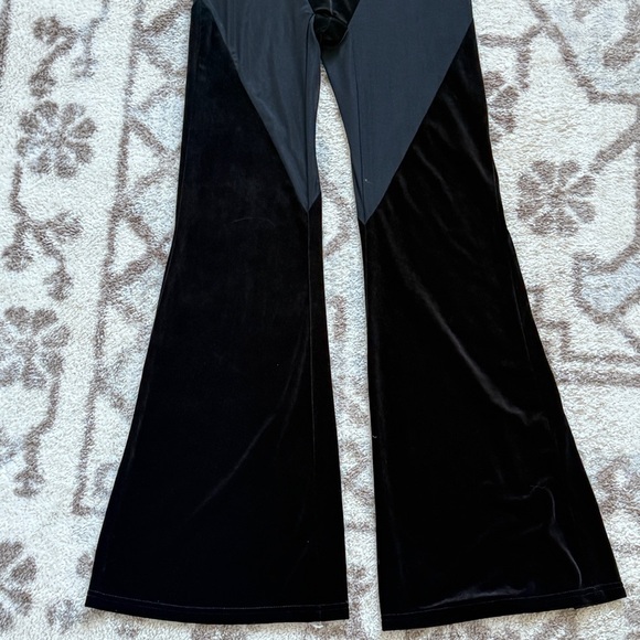 Sheer Velvet Mystique Onesie Jumpsuit Medium - Picture 3 of 9